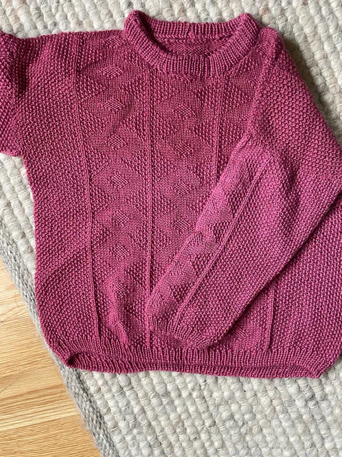 Hovedbilde Esther Sweater baby, Oppskrift.
