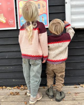 Cross Sweater, junior. Garnpakke