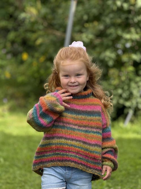 Hovedbilde Lettvint chunky genser, junior. Oppskrift.