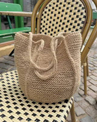 Julie Bag. Produktpakke. Fargen Lyng har kommet.