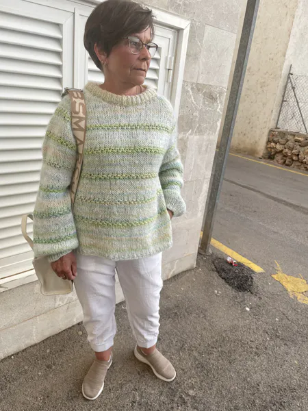 Hovedbilde Anemone genser. Garnpakke.