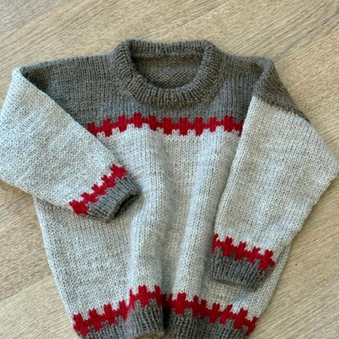 Hovedbilde Cross Sweater, junior. Oppskrift